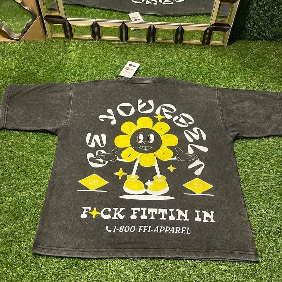 FFI FLOWER T-Shirt