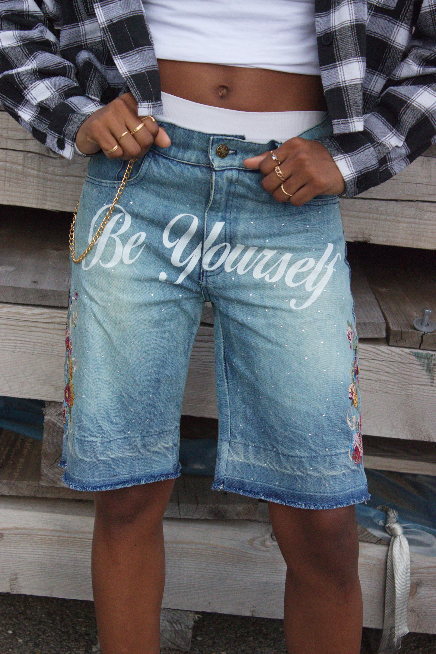 BE YOURSELF FLORAL JORTS